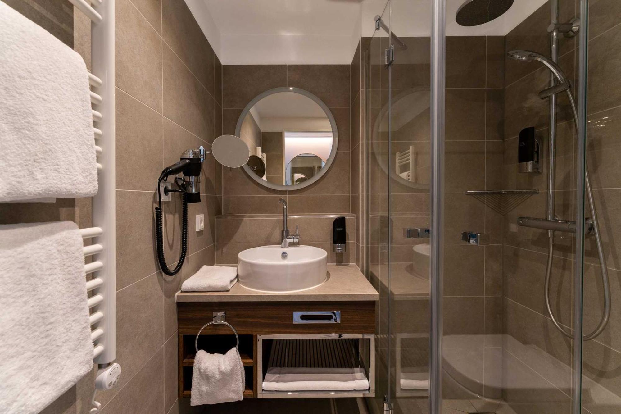 Plaza Premium Muenchen Hotel Room photo